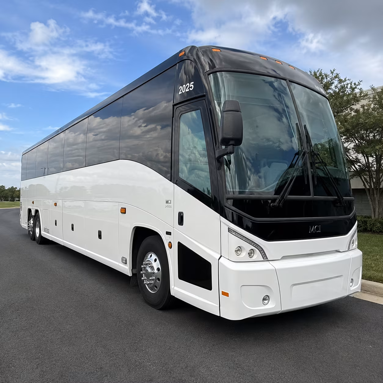 charter buses for corporate events at the kay bailey hutchison convention center