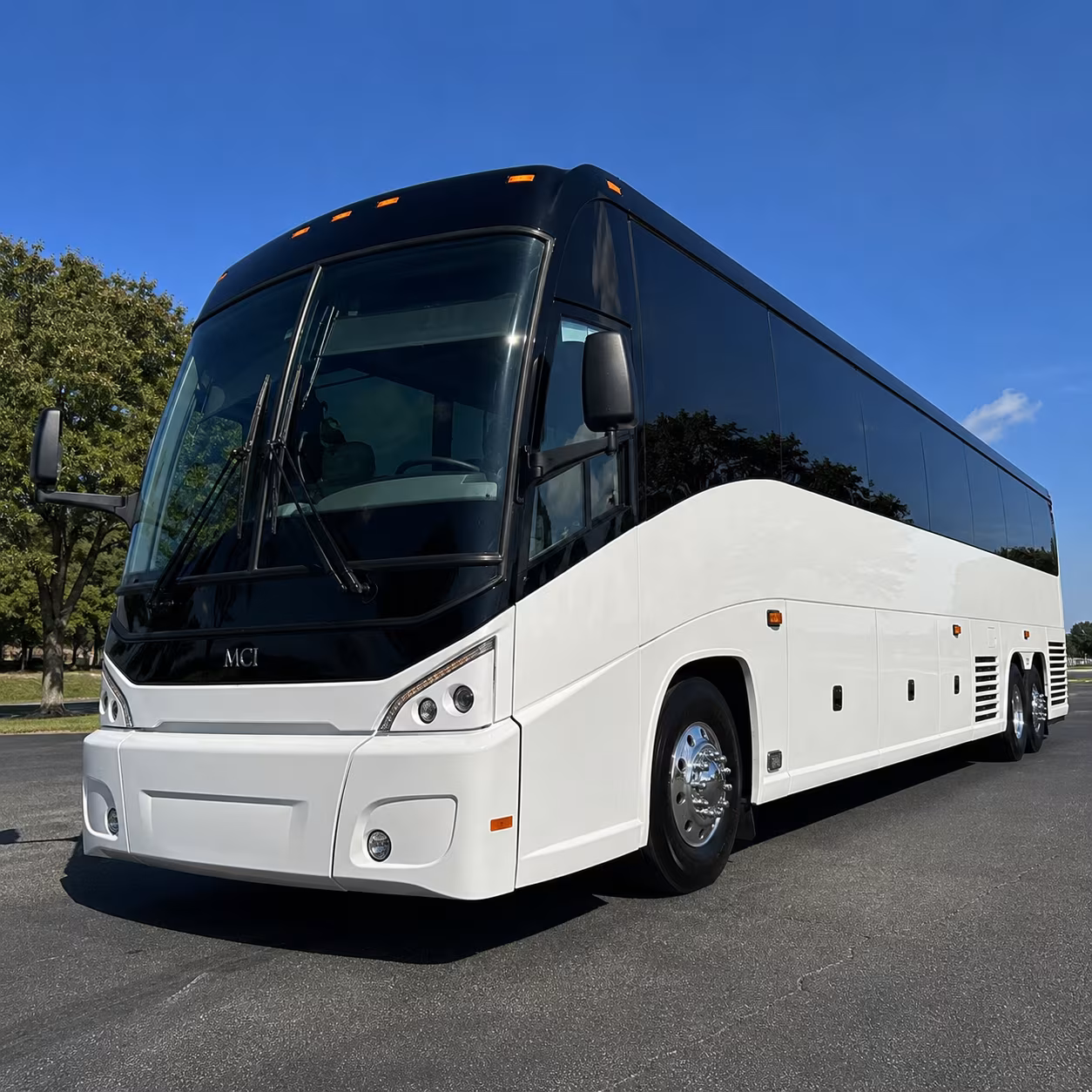 convention shuttle buses for the gaylord texan and grapevine events