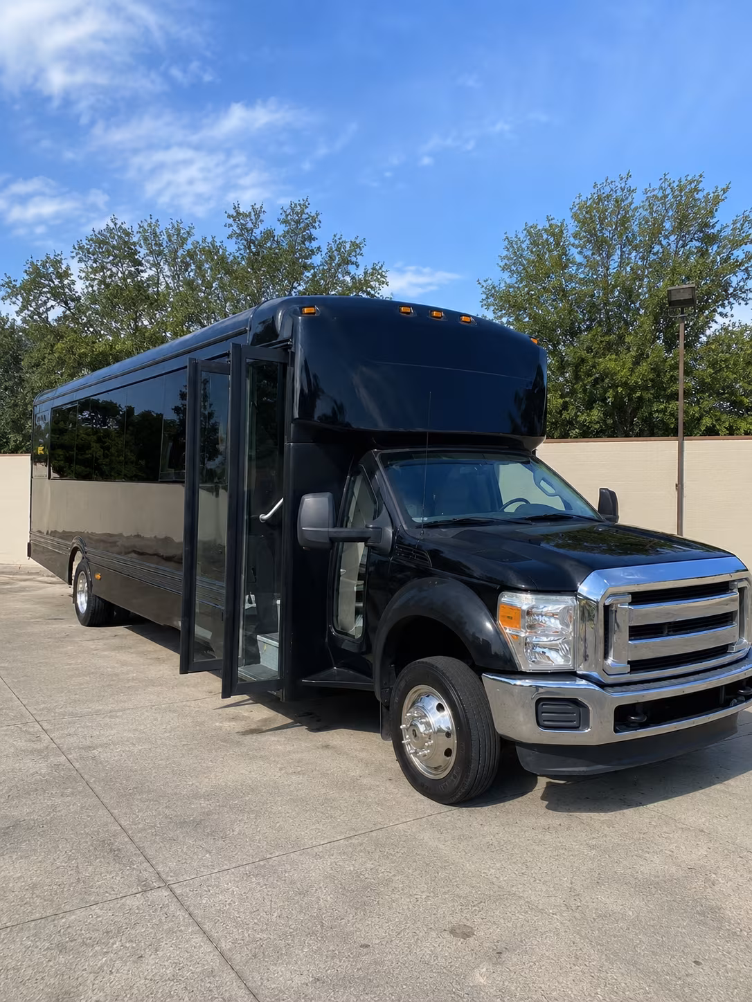 lewisville 20 passenger party bus