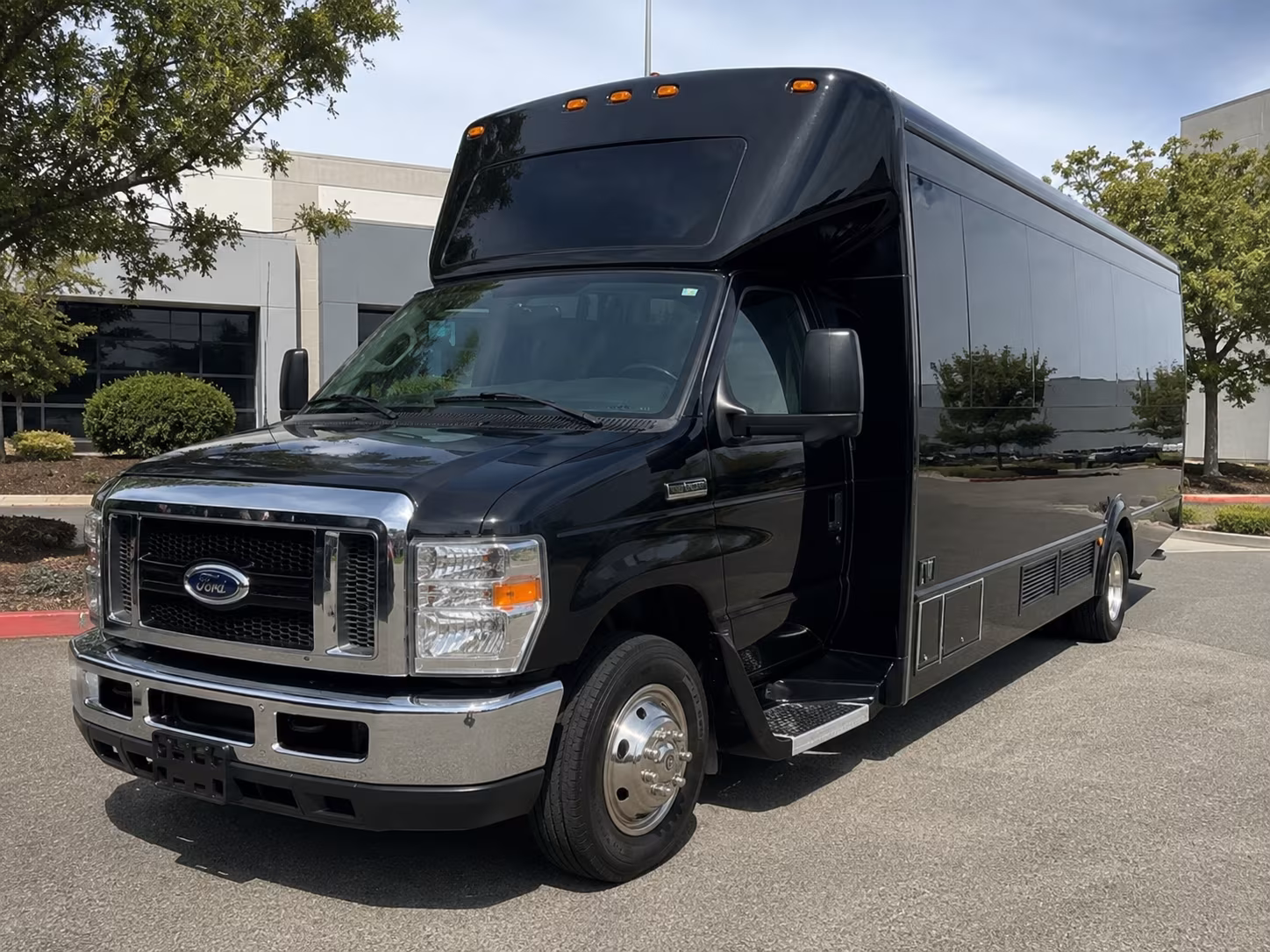 lewisville concert party bus rental