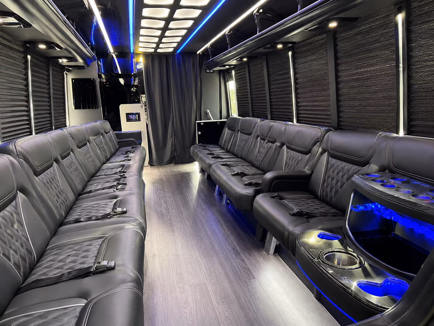 party buses to the pavilion at toyota music factory in irving